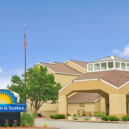 Days Inn By Wyndham St. Louis/Westport Mo Maryland Heights Extérieur photo