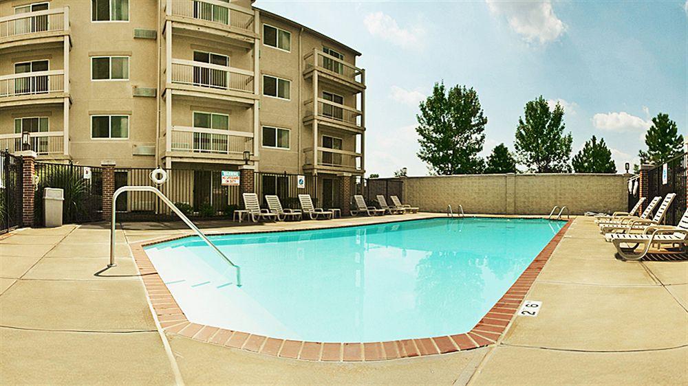 Days Inn By Wyndham St. Louis/Westport Mo Maryland Heights Extérieur photo