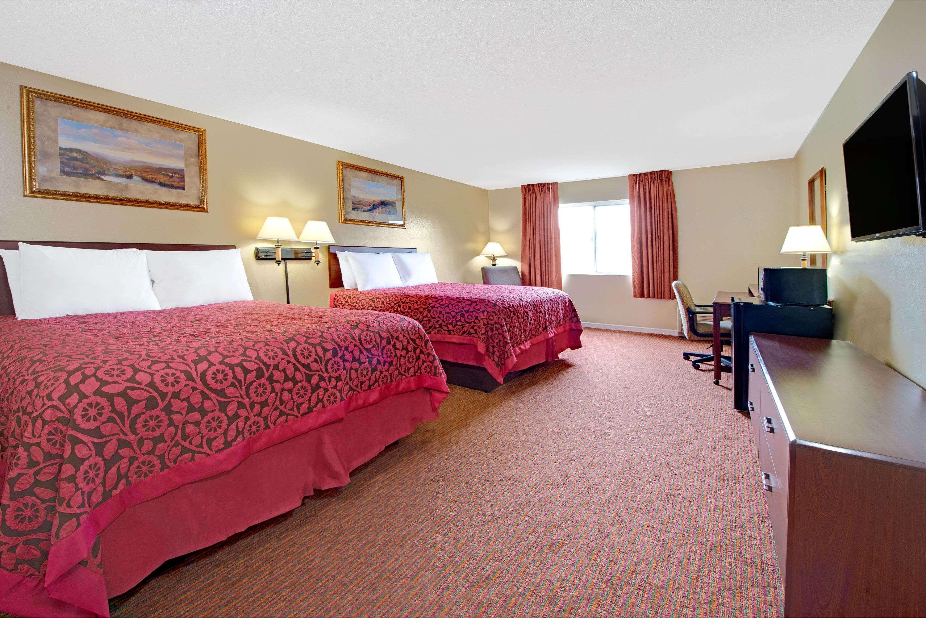 Days Inn By Wyndham St. Louis/Westport Mo Maryland Heights Extérieur photo