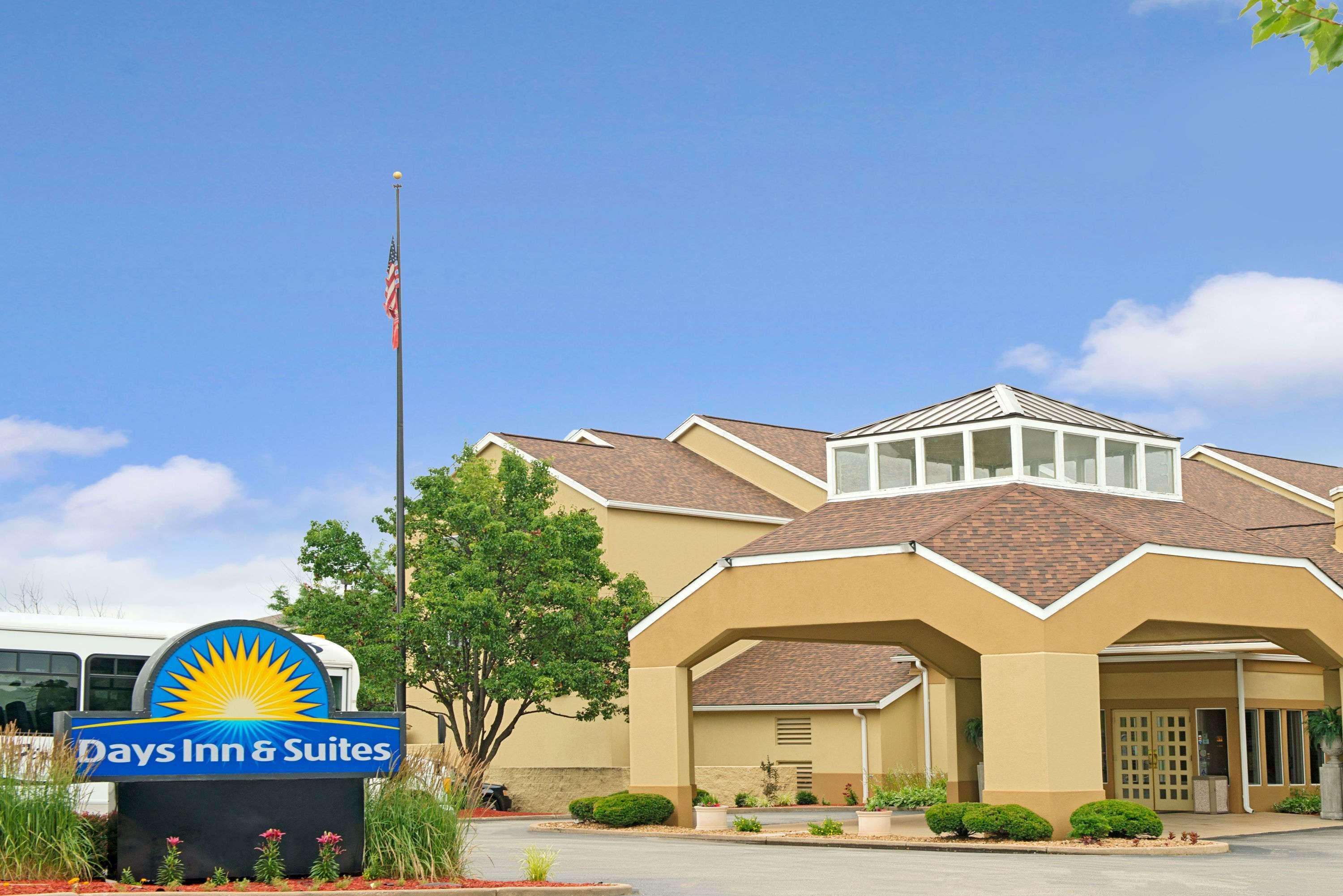 Days Inn By Wyndham St. Louis/Westport Mo Maryland Heights Extérieur photo